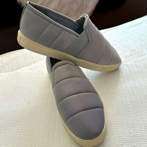 Vince Blair Quilted Women Polyester Slip On Casual Fashion Sneakers 12US-42EU